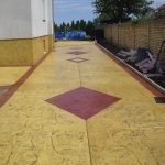 štampani beton sa kombinacijom boja i uzoraka