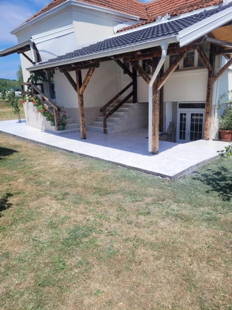 Štampani beton u Savranama kod Kruševca – završena površina